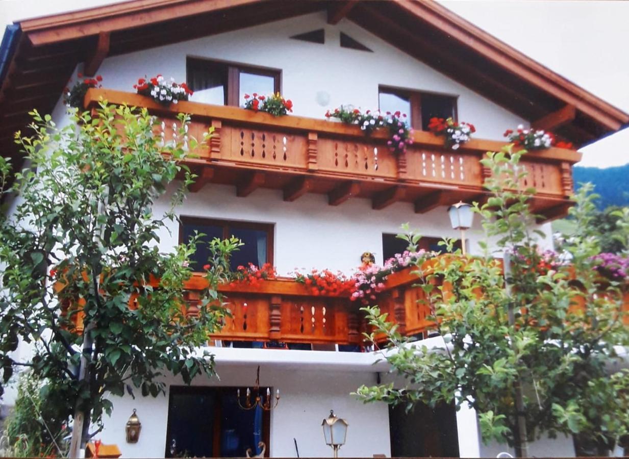 Hofstaetter Ferienwohnung Fliess Exterior photo